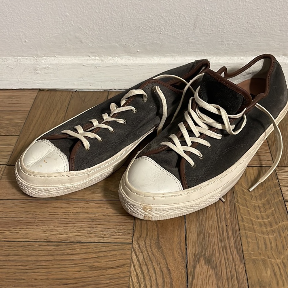 Converse army green suede rare sneaker men’s size 10 vintage